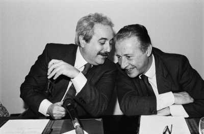 calendario incontri > Raccontare la storia - Tony Gentile | NESSUNO[DORME]